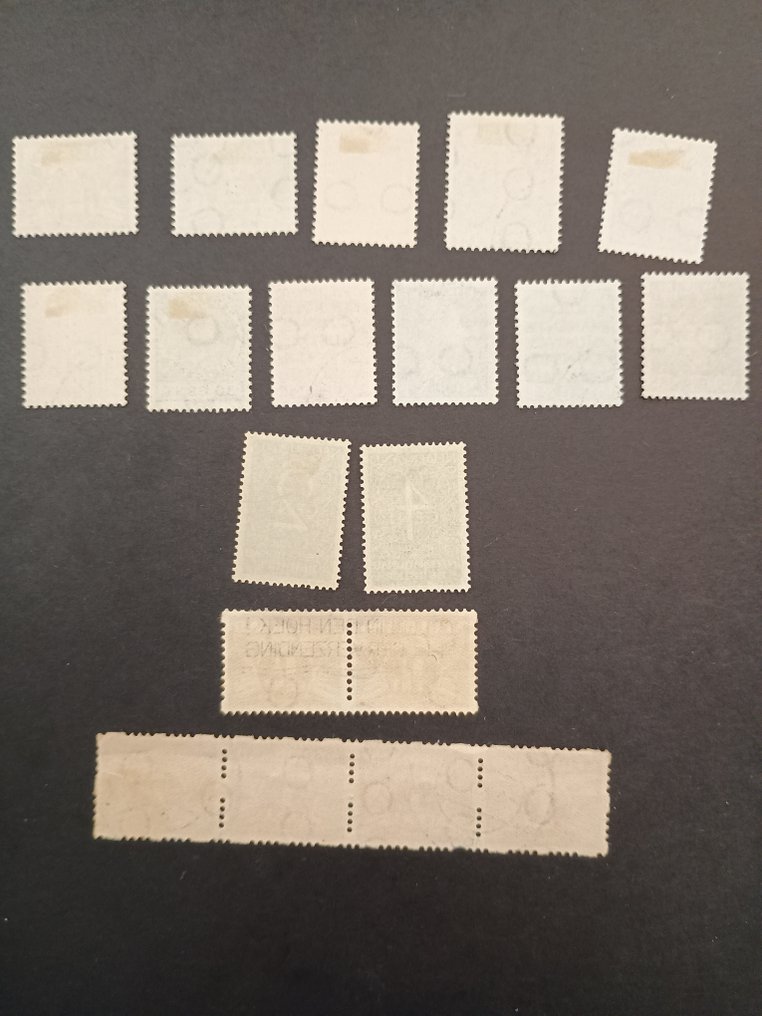 Netherlands 1852 - King Willem III & national coat of arms & Service - Nvph 1-18 & D9-26 #3.2