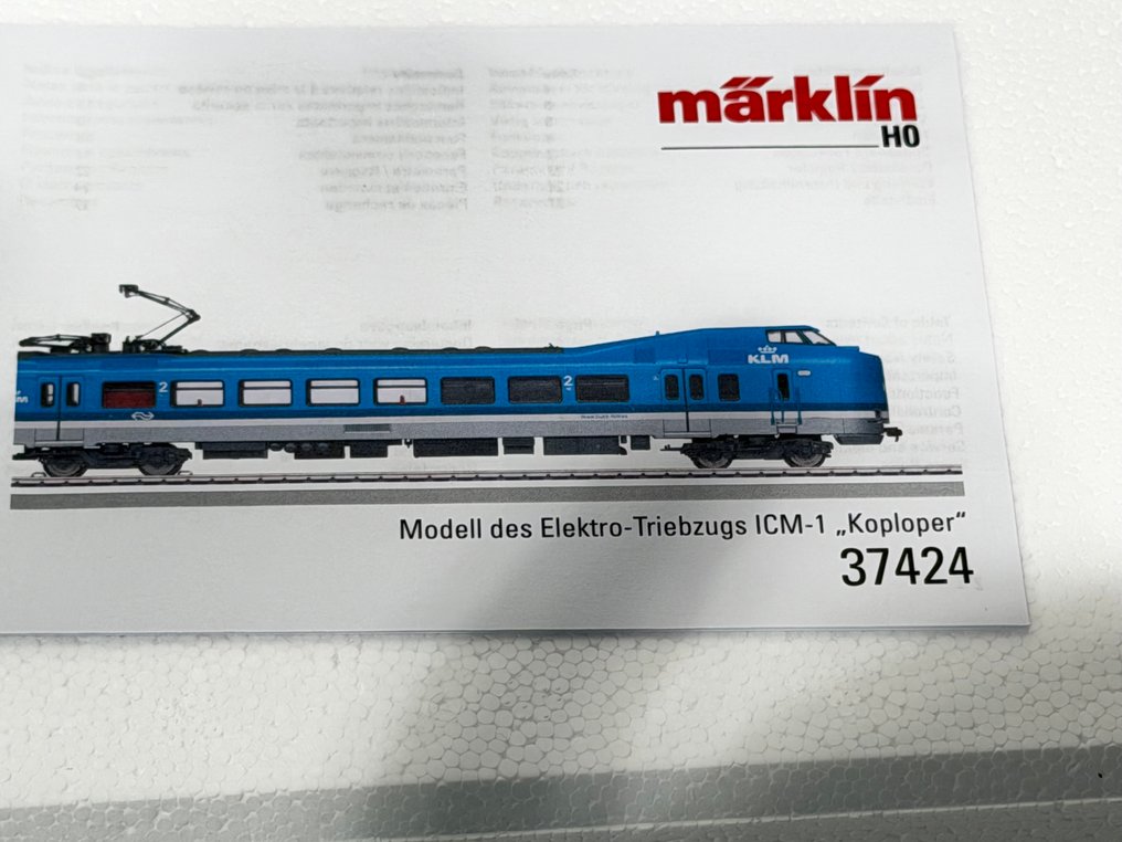 Märklin H0 - 37424 - Train unit (1) - Electric train set KLM 'Koploper.' - NS #4.3