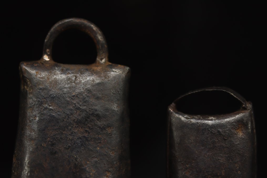 Μεσαιωνικός (Γοτθικός) - 3 x Iron Hand Craft Καμπάνες της Εκκλησίας - 9.2 cm  (χωρίς τιμή ασφαλείας) #3.2