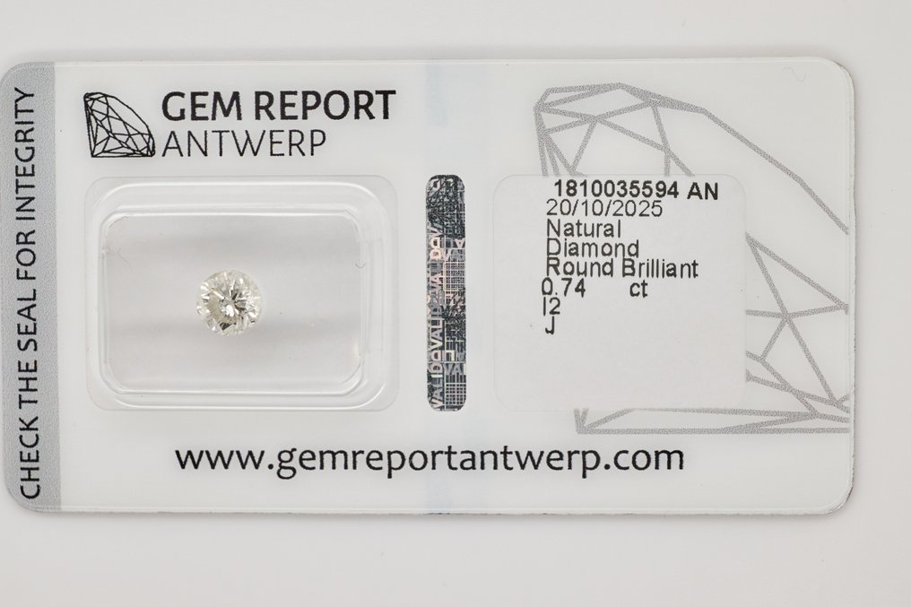 Utan reservationspris - 1 pcs Diamant (Natural) - 0.74 ct - Rund - I2 - Gem Report Antwerpen (GRA) #1.0