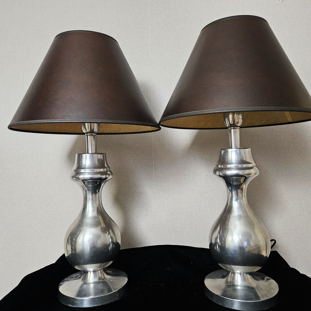 Table lamp (2) - Aluminium #1.0