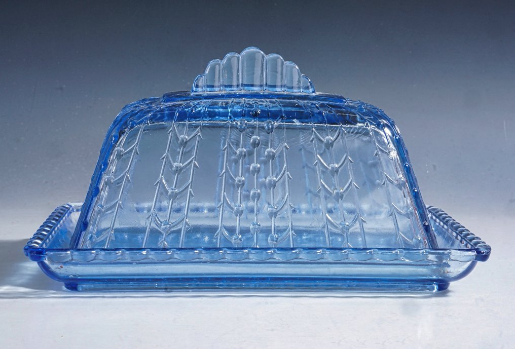 Josef Inwald - Voiastia - Art deco Kaas- boterstolp met bamboe motief in saffierblauw persglas circa 1930. - Lasi #1.0