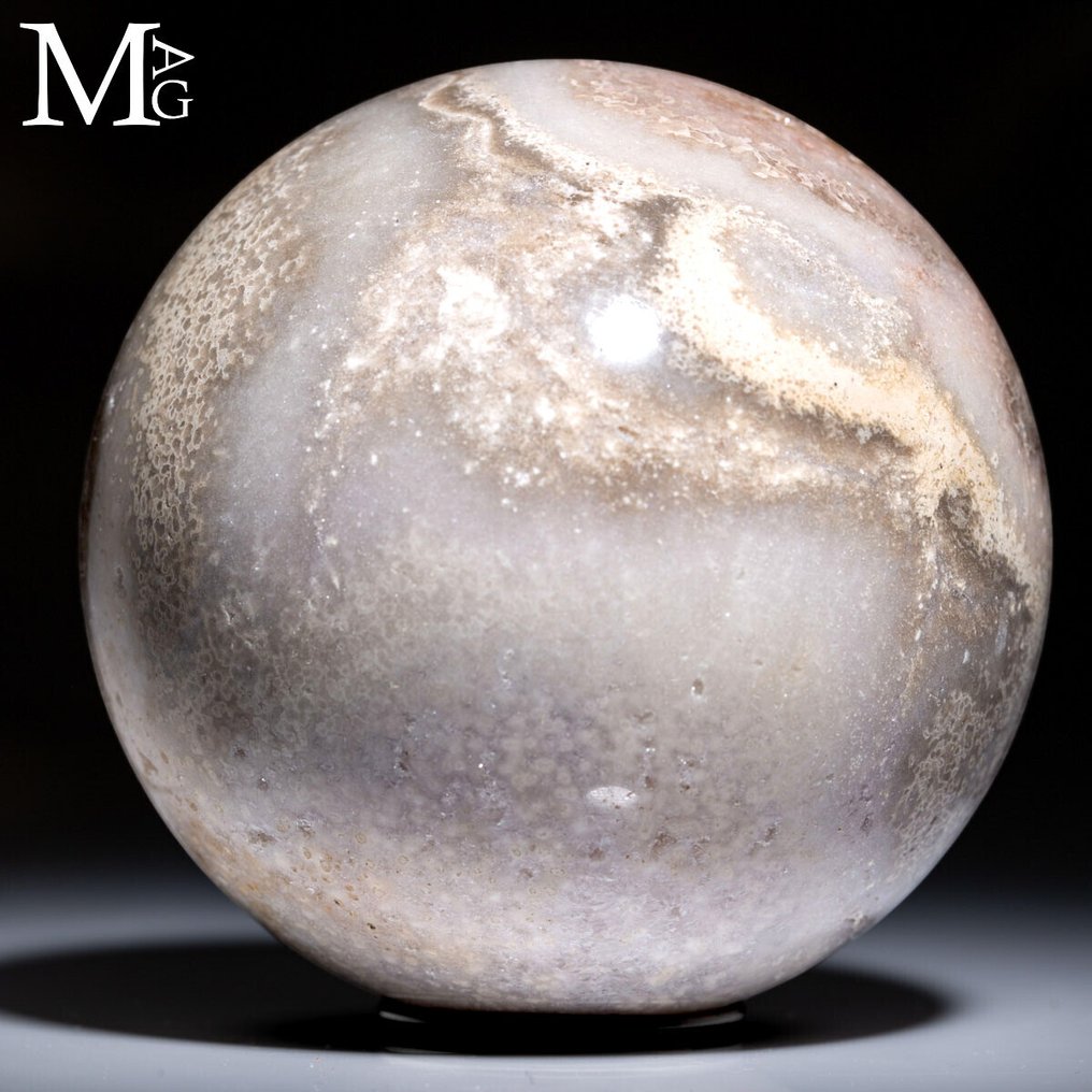 Botryoidal Galaxy Stone - Special Sphere Collection Sphere with botryoidal cavity – a natural structure rich in details - Height: 77.5 mm - Width: 77.5 mm- 635 g #2.1