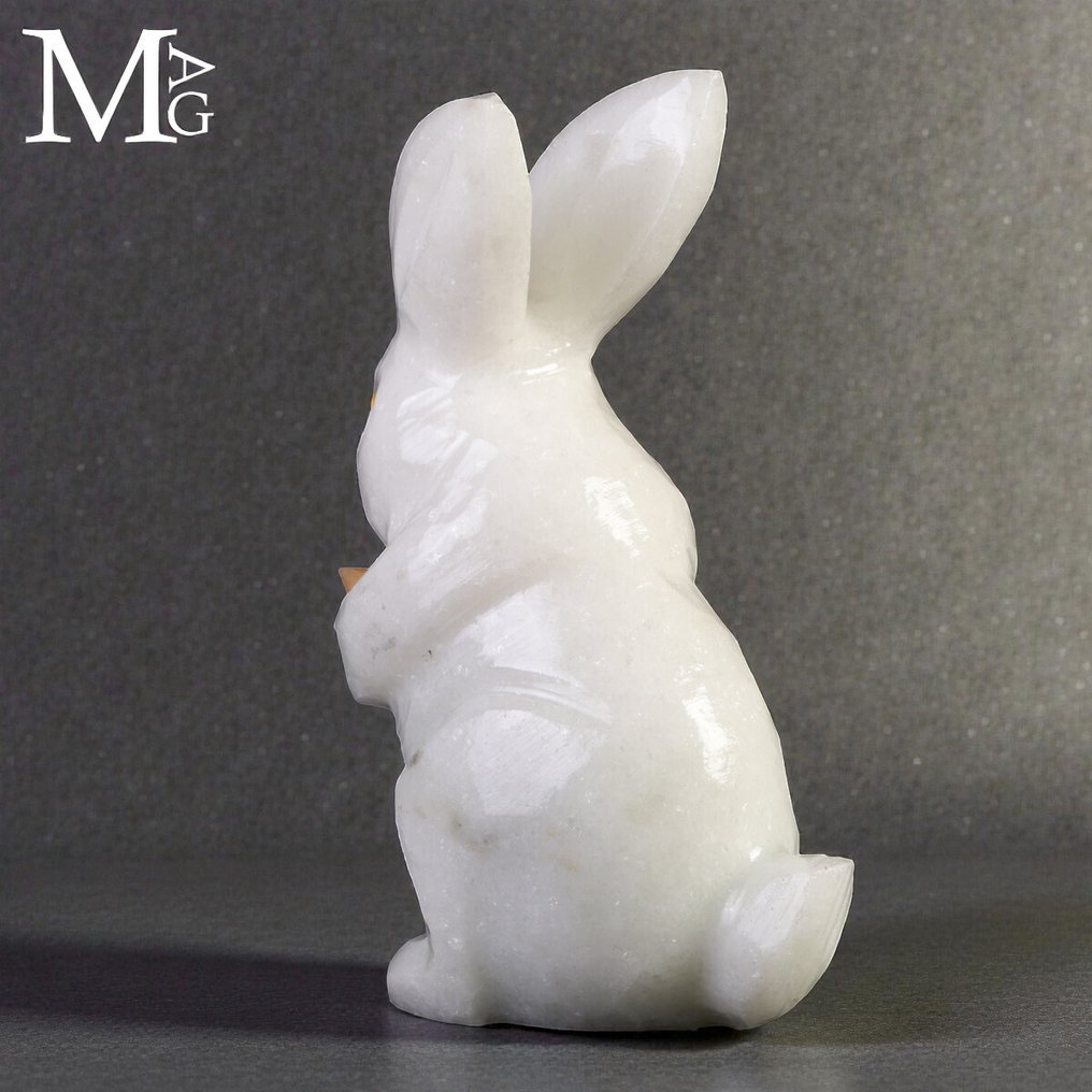 The White Rabbit - Carved White Quartz - Altezza: 117 mm - Larghezza: 70 mm- 400 g #3.2