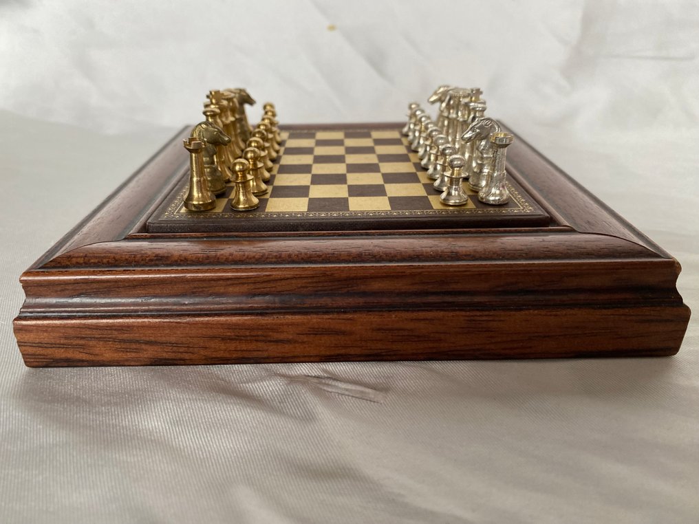 Set di scacchi - Vintage e dame di lusso e figure in bronzo rilievo #4.3