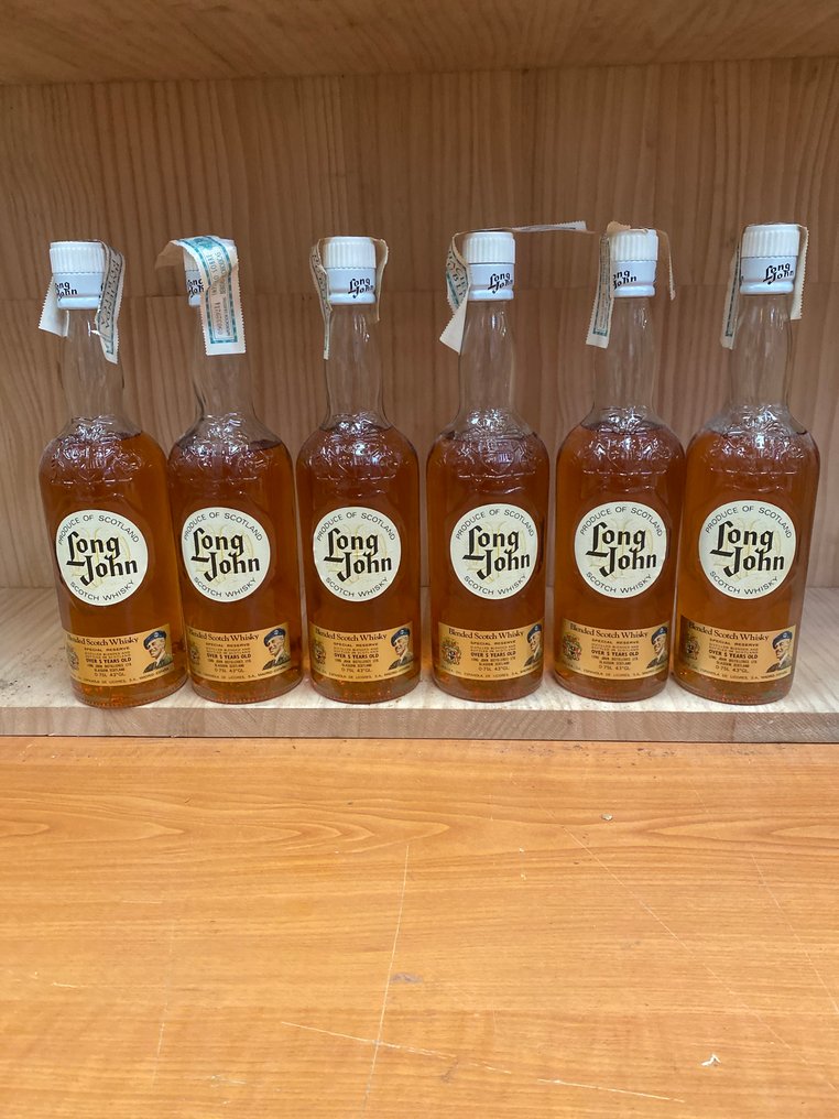 Long John 5 years old Special Reserve  - b. 1970s - 75cl - 6 bottles #1.0