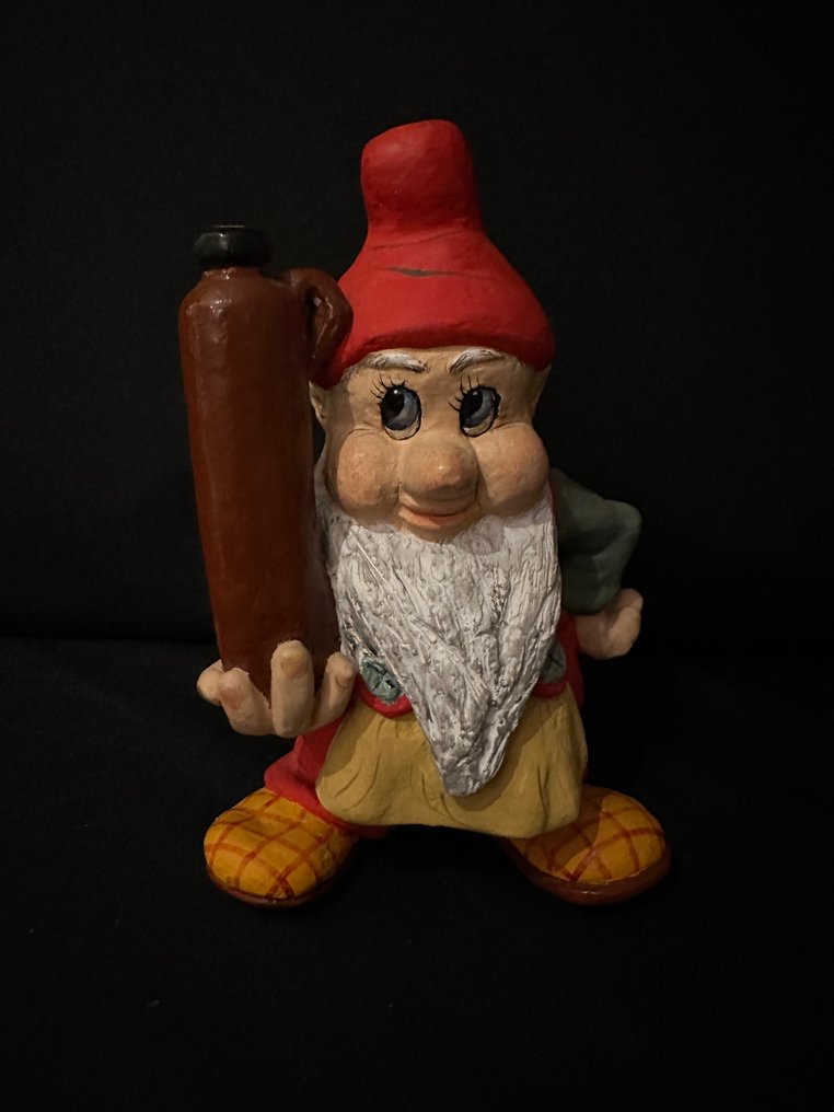 Marten Toonder (en Hans G. Kresse) & Ernst Onkenhout - Beeldje Louter Kabouter (Pinneke Proost) - 21 cm. hoog - 1 piccolo ritratto (anni 1990) #1.0