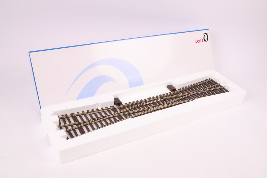 Lenz 0 - 45033 - Model train tracks (1) - Double cross switch #1.0