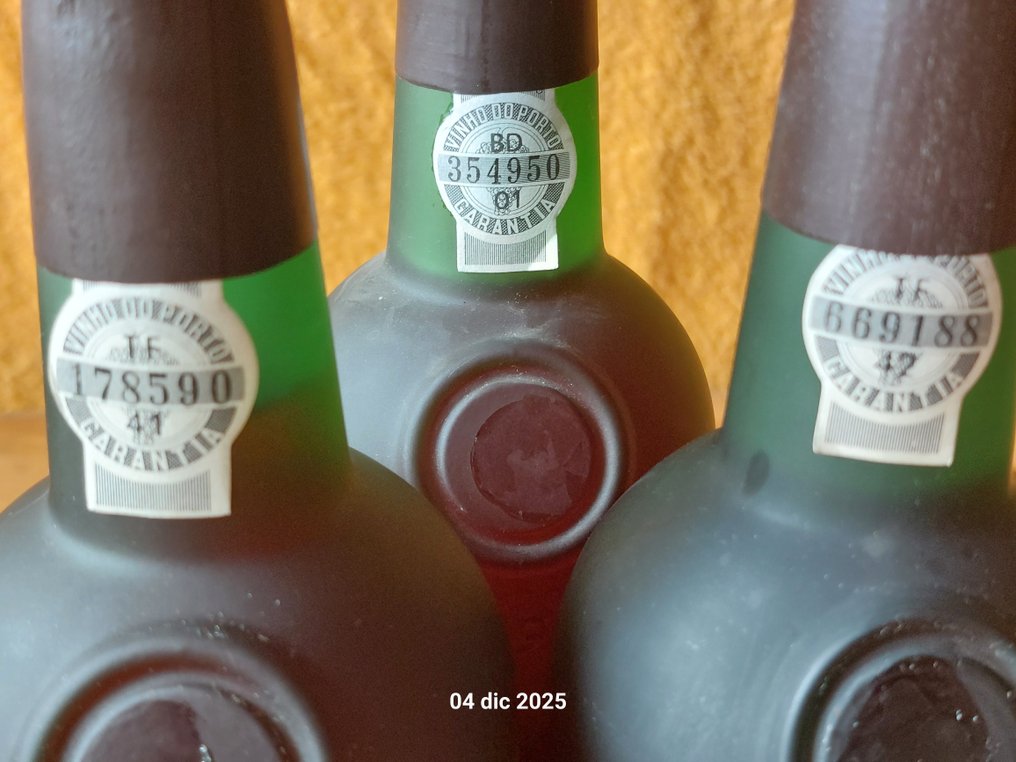 Taylor's - 10 years old Tawny - Bottled in 1987 - Porto - 3 Bottles (0.75L) #2.1