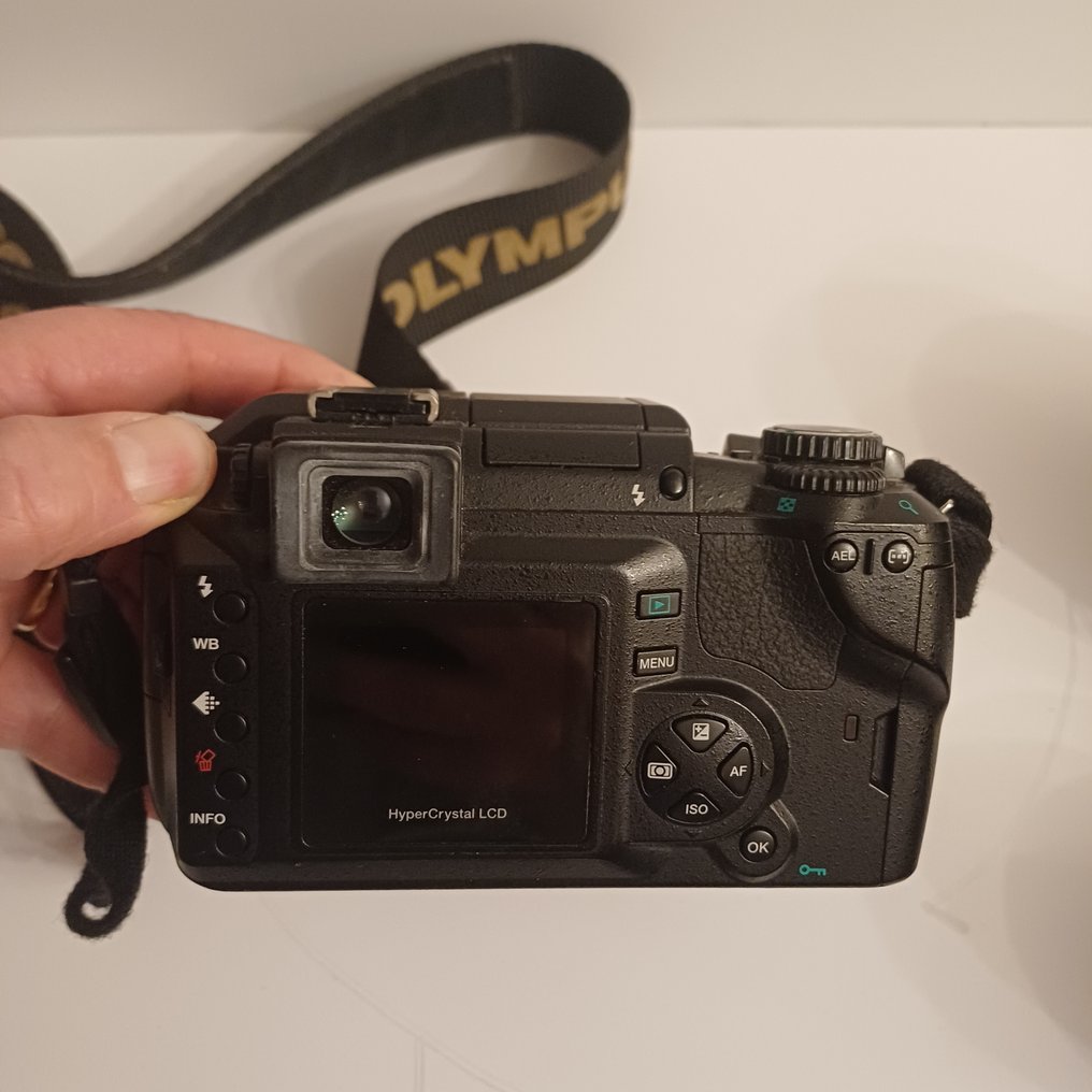 Olympus E-300 + 14-42 + 40-150 + 50/2.8 macro Cameră digitală #3.2