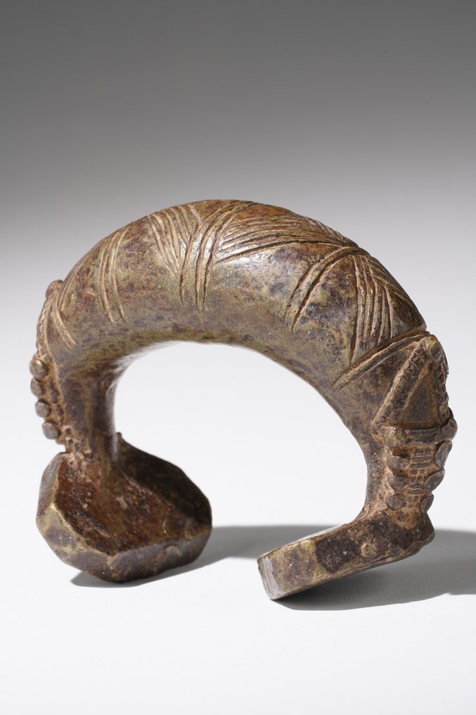 A bronze bracelet - Dogon - Mali (No reserve price) #1.0