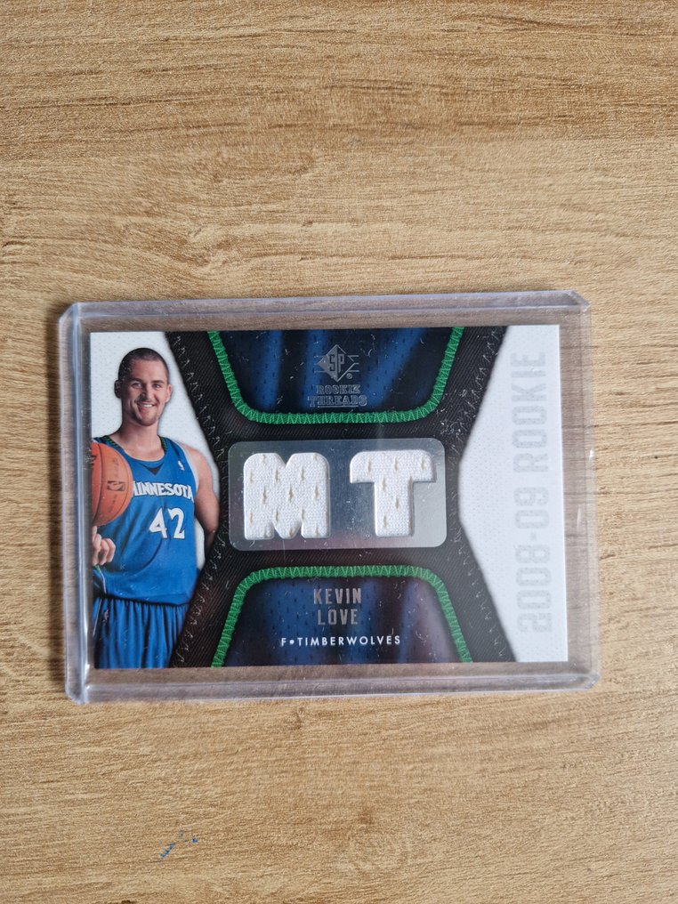 2008/09 Panini National Treasures Kevin Love /90 Memorabilia card, Patch card, Serialised card, Limited edition, Rookie card - 2 Card - Excellent (EX) #1.0