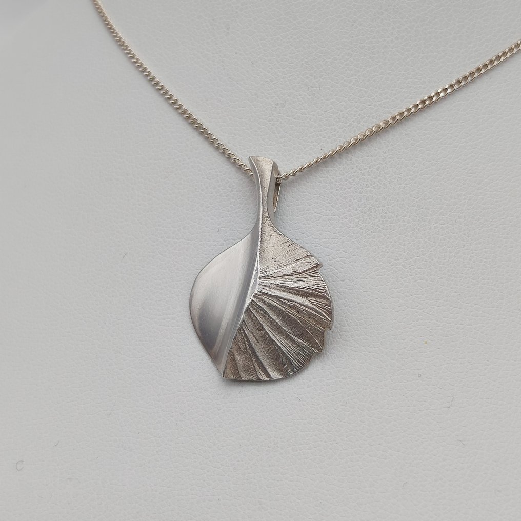 Fără preț de rezervă - Siru Koru - Colier cu pandantiv Argint - Matti J Hyvärinen #3.2