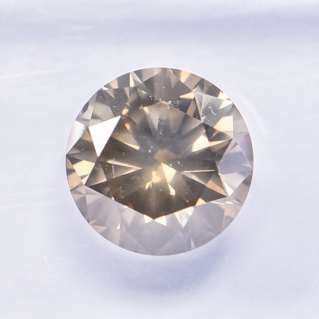 No reserve price - 1 pcs Diamond (Natural coloured) - 1.61 ct - Round - Fancy deep Greenish, Brownish Yellow - SI2 - International Gemological Institute (IGI) - VG VG VG #2.1