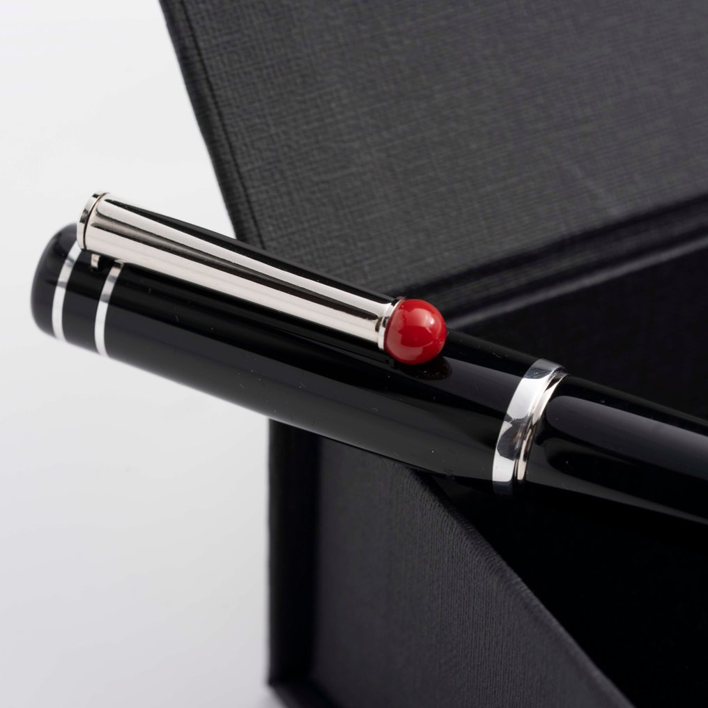 Marlen - Vanità - Edizione Speciale con cornetto portafortuna, nascosto nella clip | Nera - 滾珠筆 #3.2