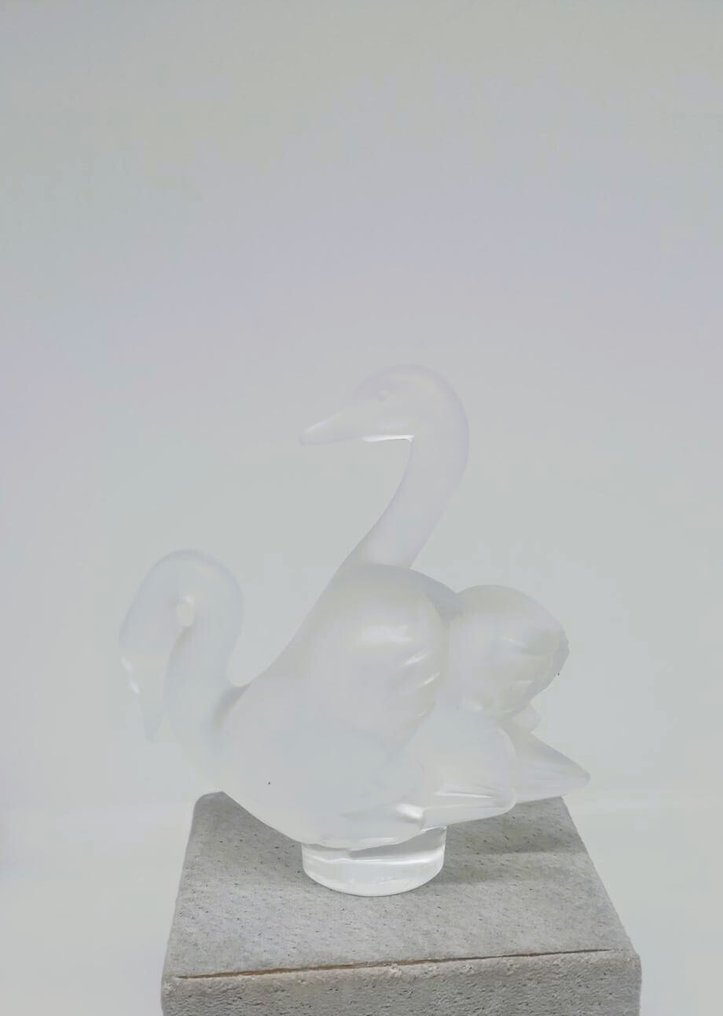 Lalique - Figure - Crystal #2.1