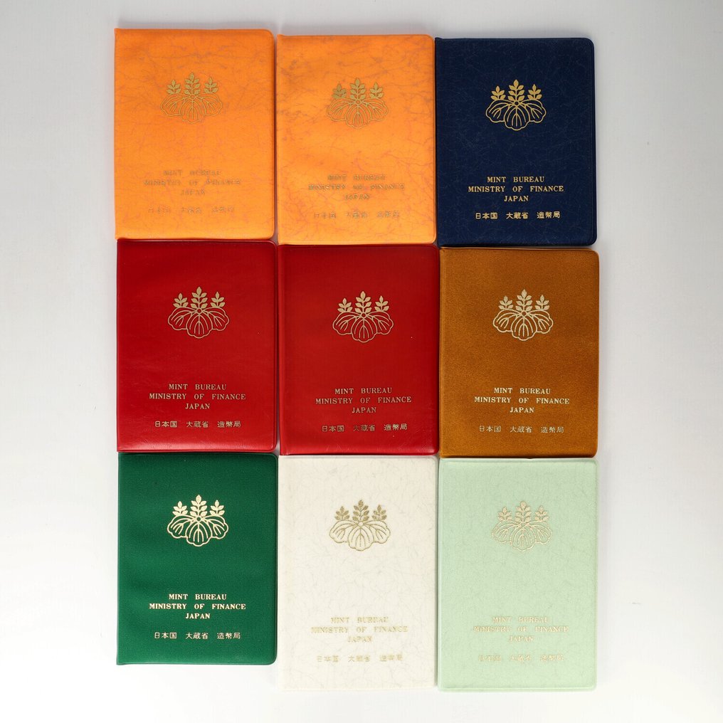 Japan. 1977/1983 - "Jaarsets" (9 stuks) (No reserve price) #1.0