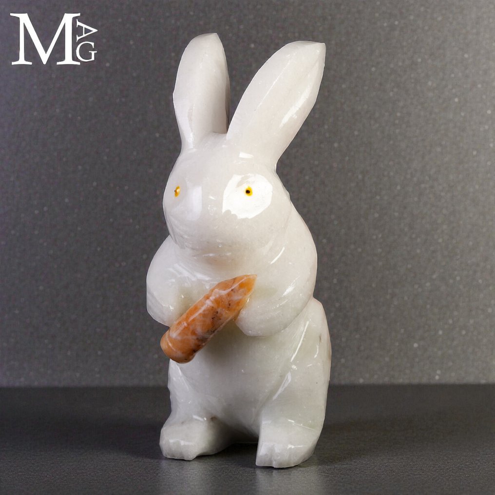 The White Rabbit - Carved White Quartz - Altezza: 117 mm - Larghezza: 70 mm- 400 g #1.0