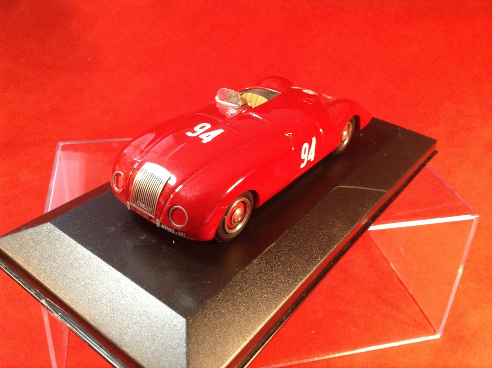 Barnini Automodelli - made in Florence, Italy 1:43 - Modell racerbil - ref. #41 Lancia Aprilia Barchetta Aerodinamica Parma-Poggio di Berceto Hillclimb Race 1939 #94 - Profesjonelt bygget - utmerket maling og kvalitet - veldig sjelden modell i dag. #1.0