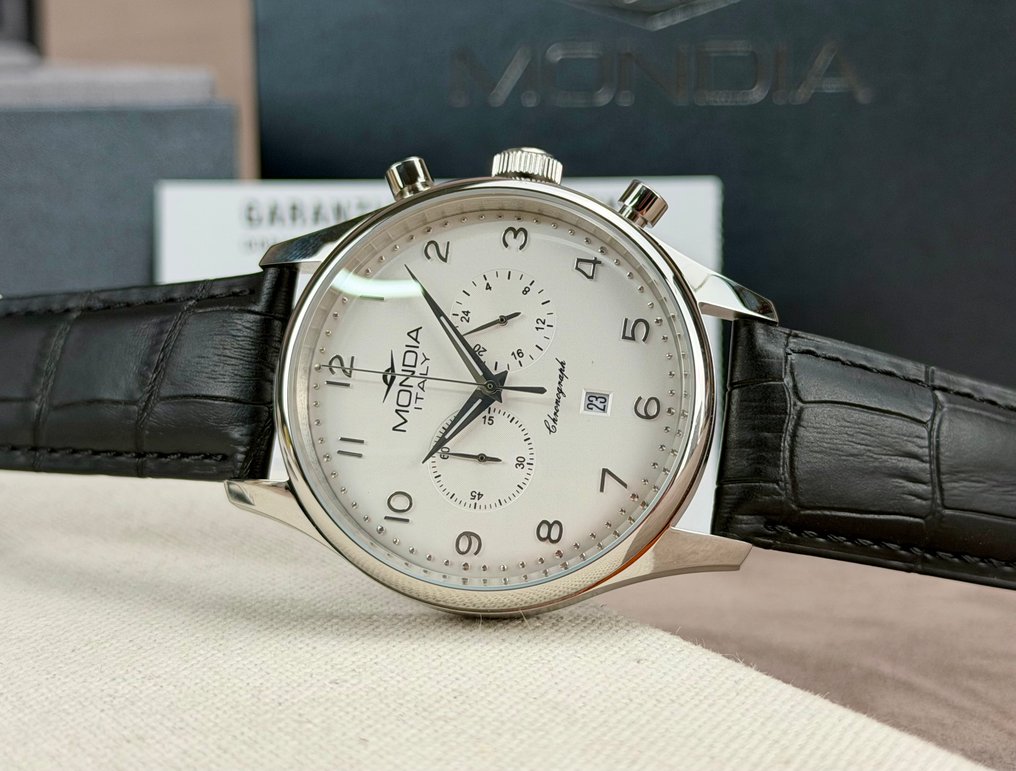 Mondia - Madison Chronograph Date - Ohne mindestpreis - MI-6564-SS-SLAR-CP - Herren - 2020 und ff. #3.2