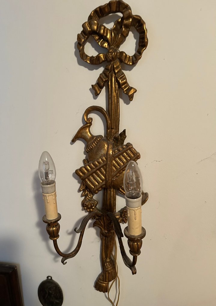 壁突式照明 (2) - 木 #1.0