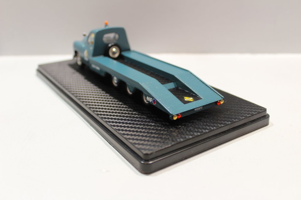 AM.71 1:43 - Model car - Renault Colorale porte-voiture/dépannage 1/43. - artisan model #2.1