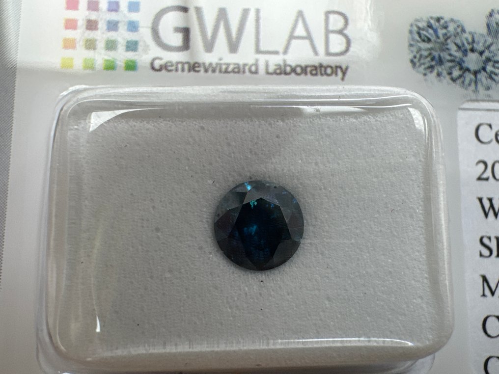 Senza prezzo di riserva - 1 pcs Diamante (Con trattamento colore) - 0.63 ct - Rotondo - Fancy deep Blu - I1 - Gemewizard Gemological Laboratory (GWLab) #2.1