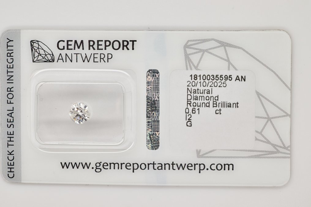 Sem preço de reserva - 1 pcs Diamante (Natural) - 0.61 ct - Redondo - I2 - Gem Report Antwerp (GRA) #1.0