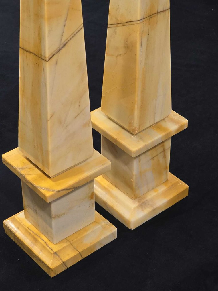 Skulptur, Antichi obelischi marmo giallo di Siena, XX secolo - 45 cm - Giallo di Siena #2.1
