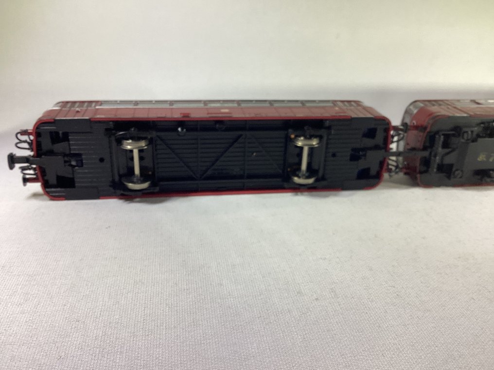 Roco H0 - 43018 - Ensemble de train (1) - Ensemble de deux autocars ferroviaires VT98. - DB #3.2