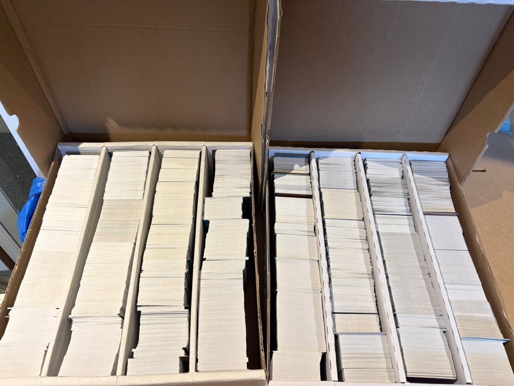 Konami - 8000 大量普卡 - Yu-Gi-Oh! - Only Foils // Holo's #1.0