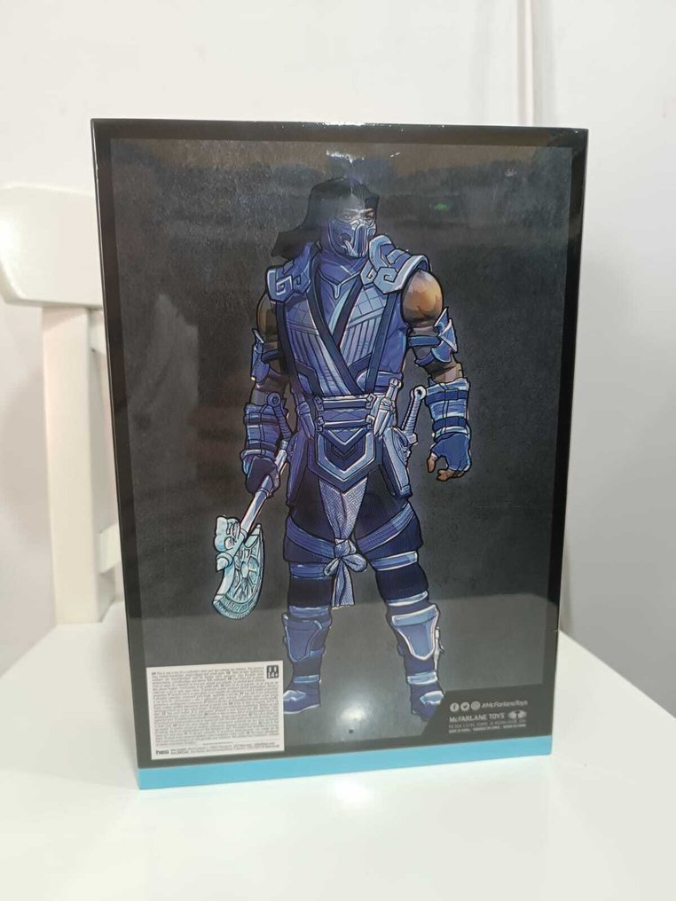 Mortal Kombat - Special Gold Label Edition Sub-Zero (mint condition) #1.0