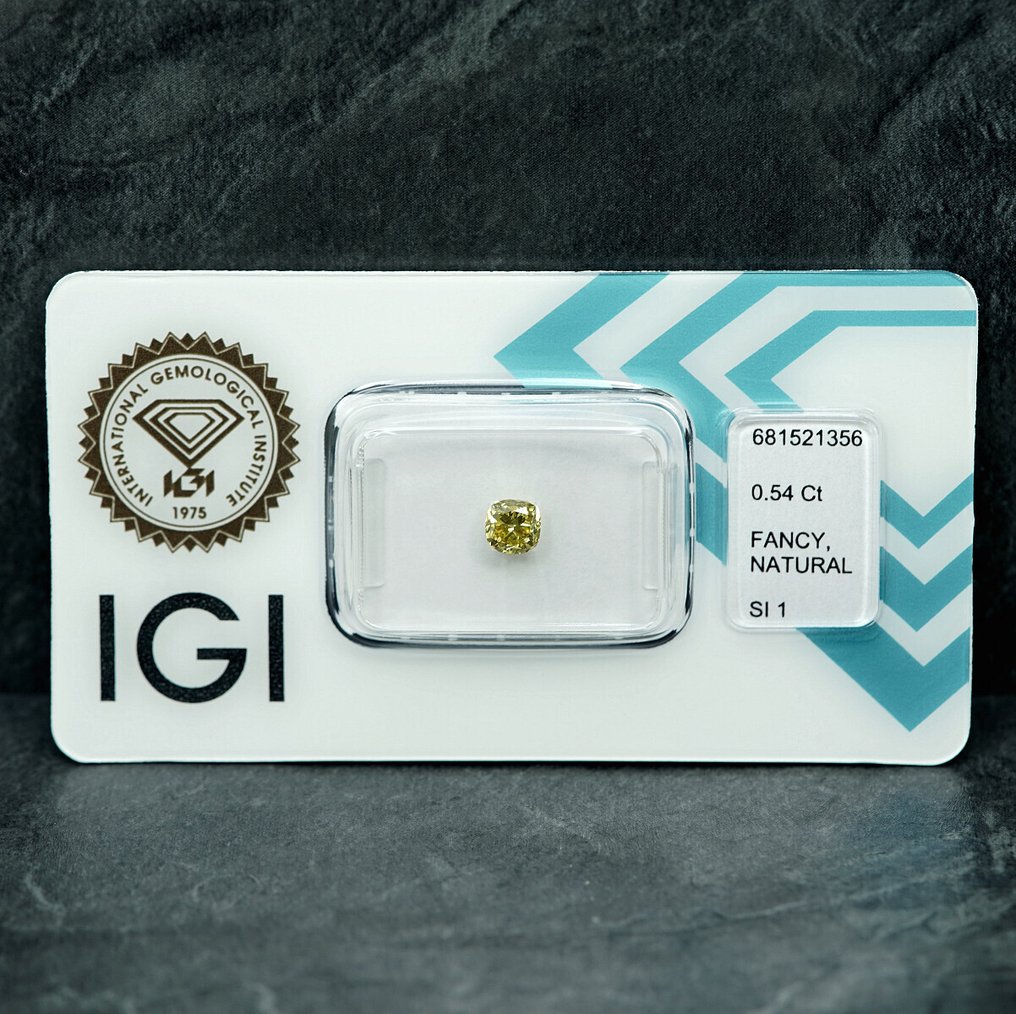 1 pcs Diamant  (Couleur naturelle)  - 0.54 ct - Coussin - Fancy Jaune - SI1 - International Gemological Institute (IGI) #1.0