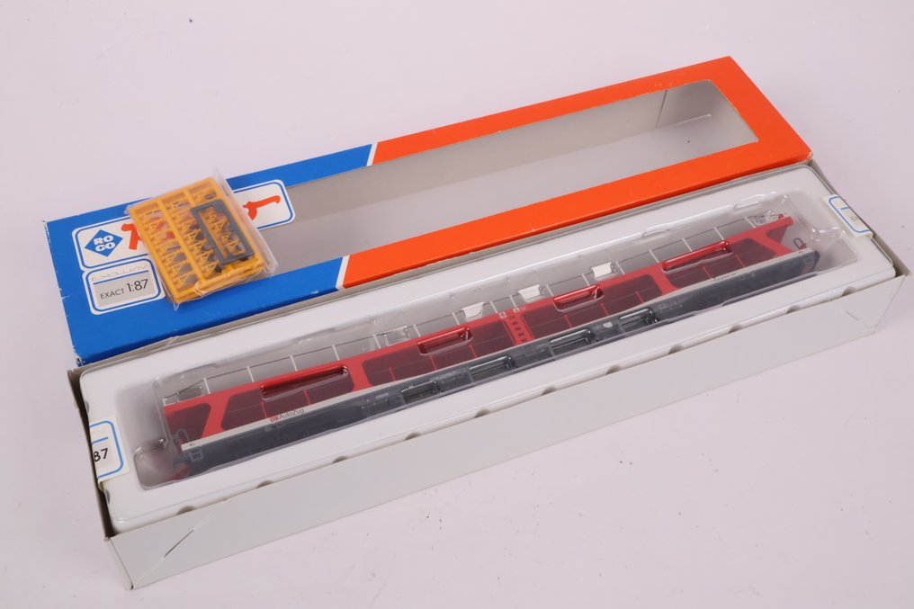 Roco H0 - 47126 - Model train freight carriage (1) - Autotransporter 'AutoZug' - DB #3.2
