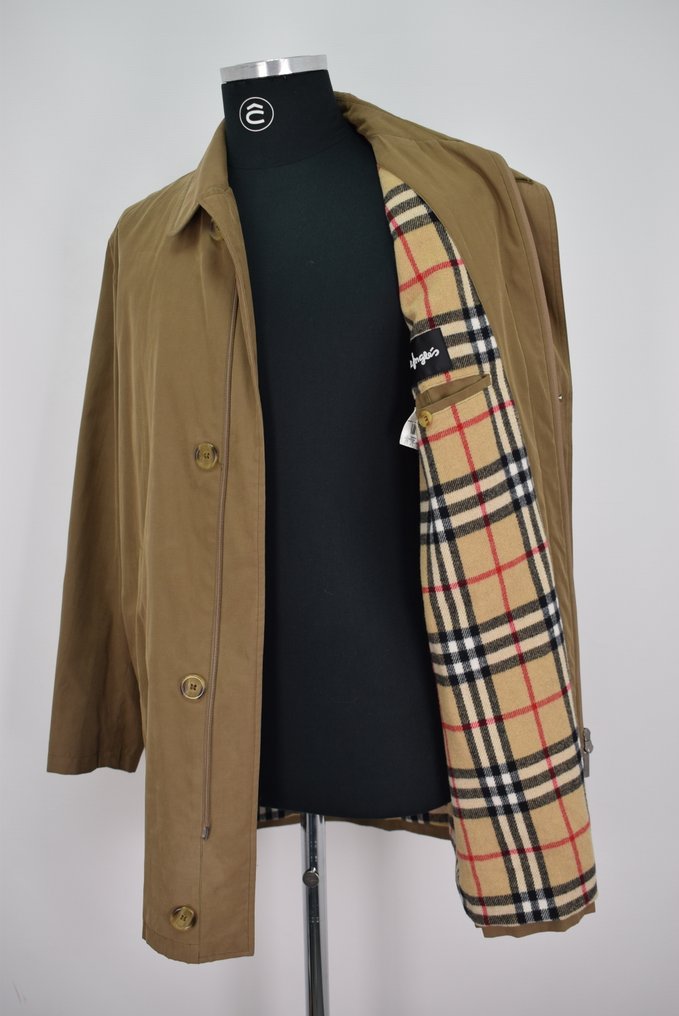 Burberry London Nova Check Lining - Mantel #4.3