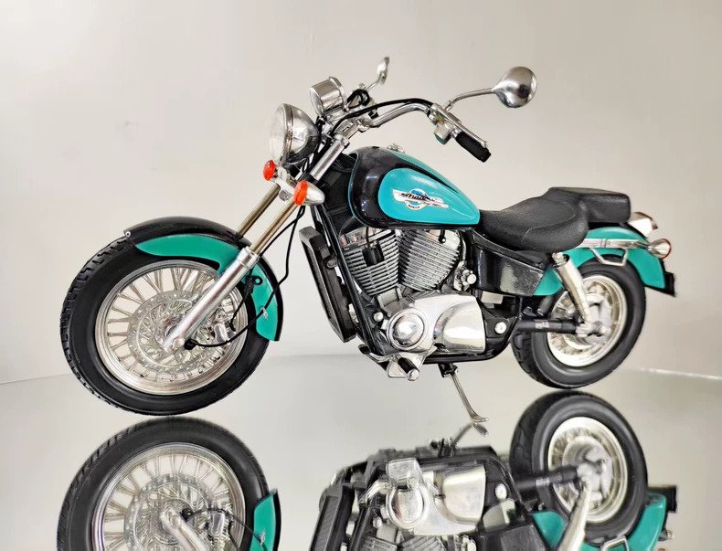 1:10 - Machetă Motocicletă - Honda Shadow #2.1