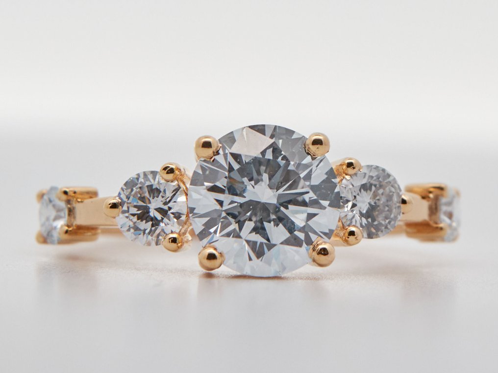 Nincs minimálár - Gyűrű - 14 kt. Sárga arany - 2.15ct. tw. Gyémánt (Laboratóriumban előállított) - Gyémánt #1.0