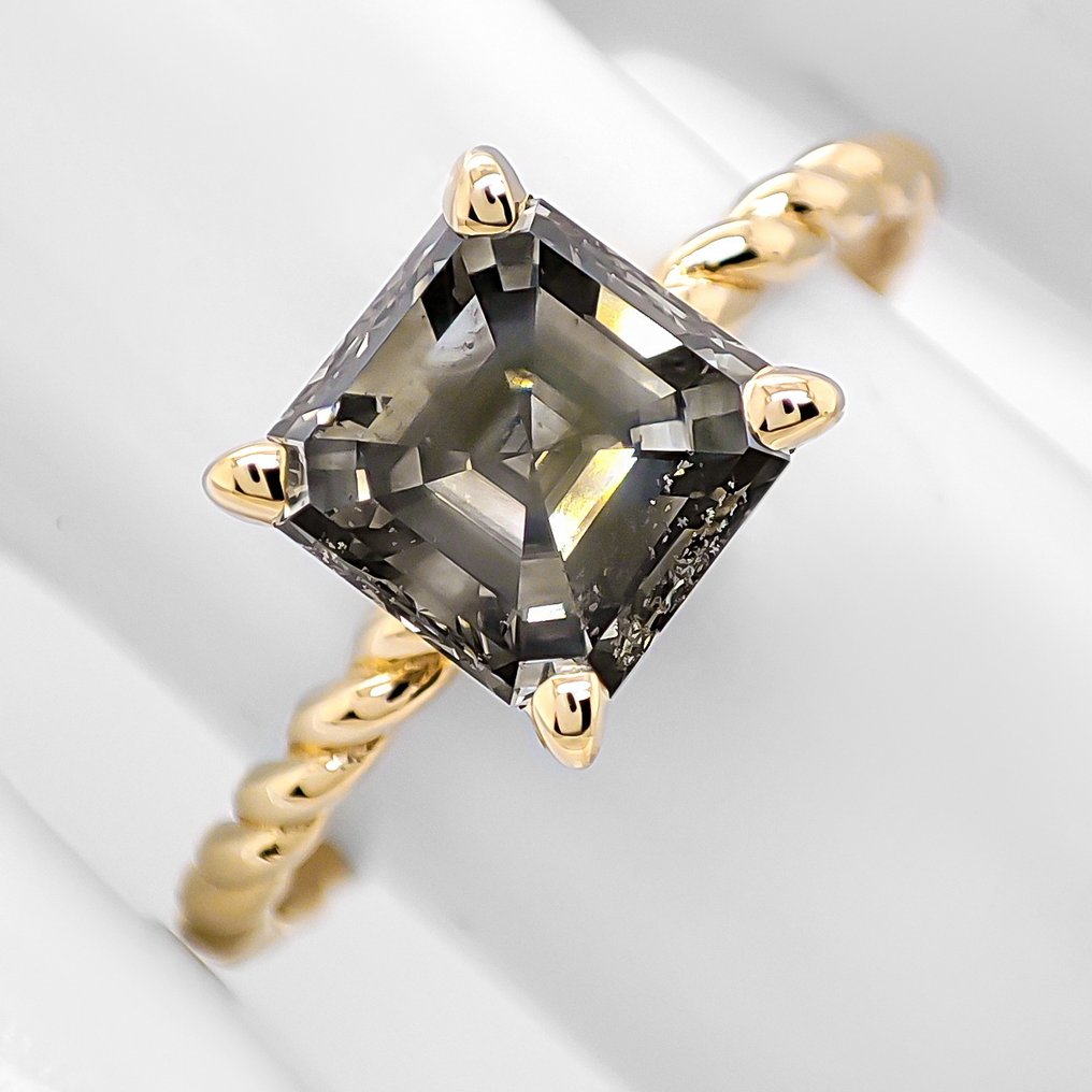 Sans prix de réserve - Bague - 14 carats Or jaune - 1.53ct. tw. Diamant (Couleur naturelle) #1.0