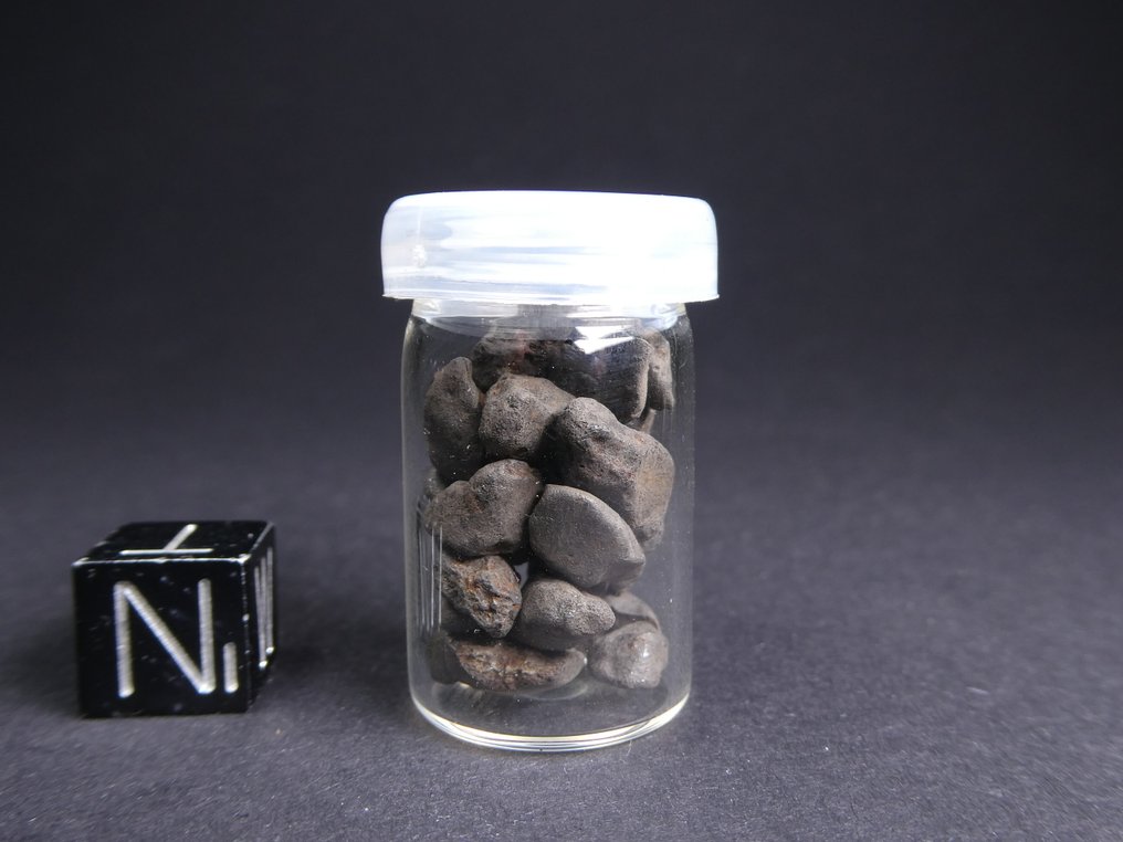 Meteorite Chelyabinsk individuos miniatura - 7 g - (9) #2.1