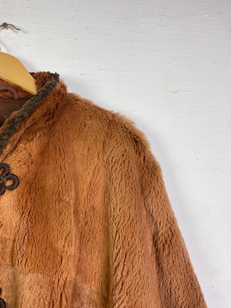 Artisan Furrier - 毛皮大衣 #3.2