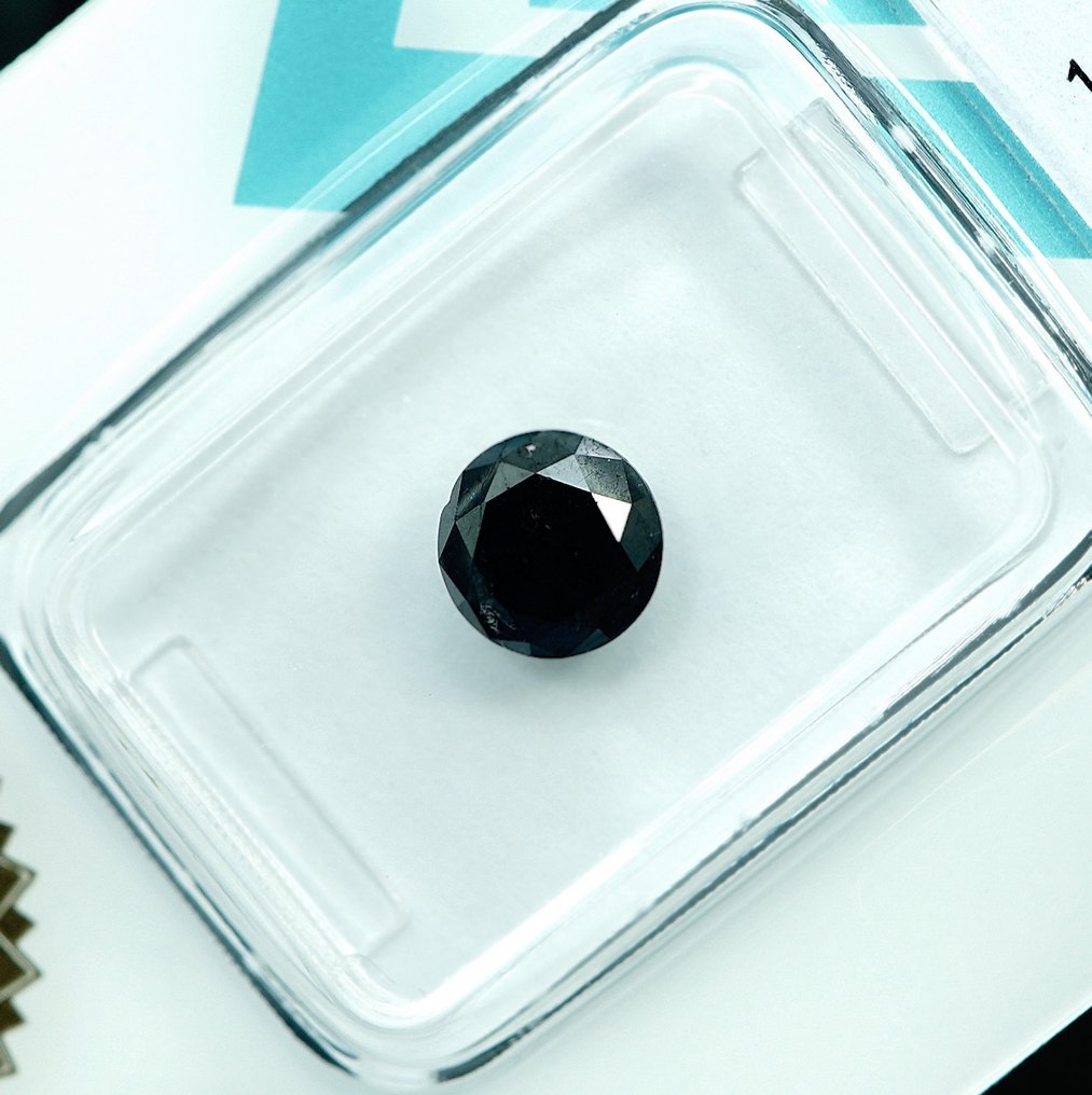No reserve price - 1 pcs Diamond  (Colour-treated)  - 1.03 ct - Round - Not specified in lab report - International Gemological Institute (IGI) #3.2