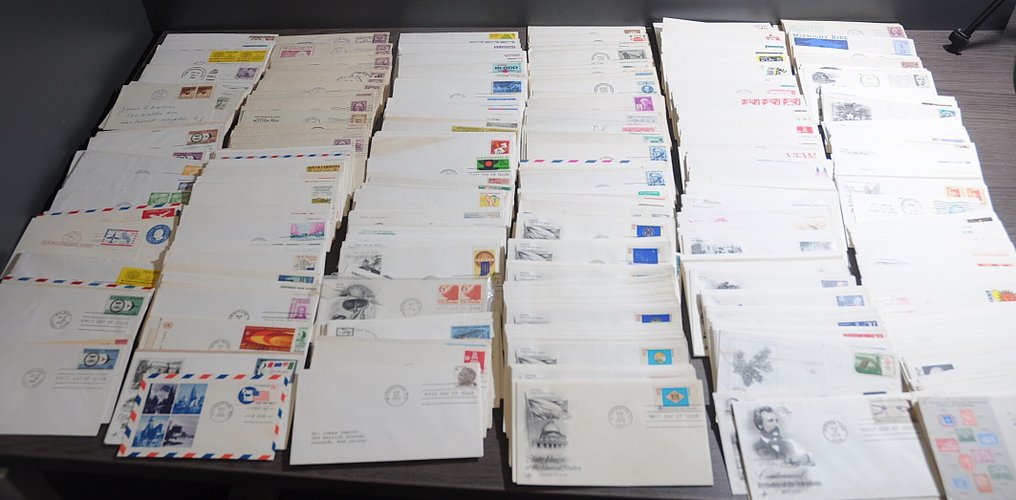 USA - Parti 100-as FDC-kkel és többel egy dobozban. #1.0