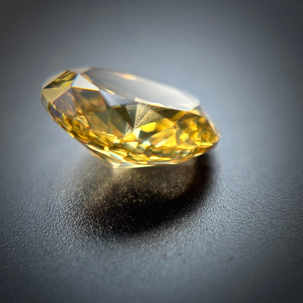 1 pcs 钻石  (天然色彩的)  - 0.68 ct - 椭圆形 - Fancy intense 稍帶棕色的 黄色 - VS1 轻微内含一级 - 安特卫普宝石检测实验室（ALGT） #4.3