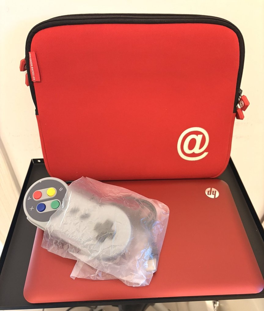 Netbook HP Mini 210 Metal Red - gaming emulator - Bærbar datamaskin (1) #1.0