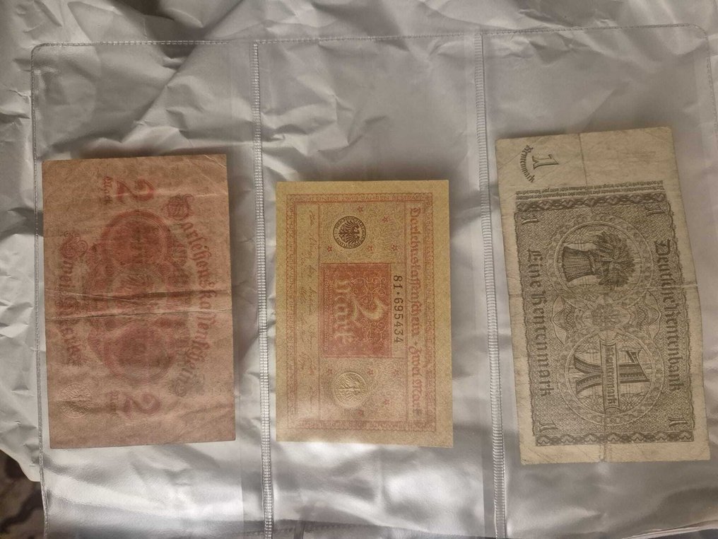 Świat. - 106 banknotes - various dates (Bez ceny minimalnej
) #1.0