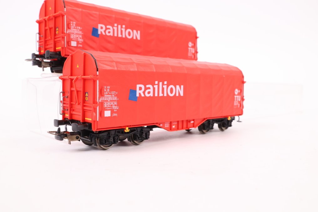 Piko H0 - 58079 - Ensemble de wagons de marchandises pour trains miniatures (1) - Ensemble de deux wagons couverts avec une toile - NS / Railion #4.3