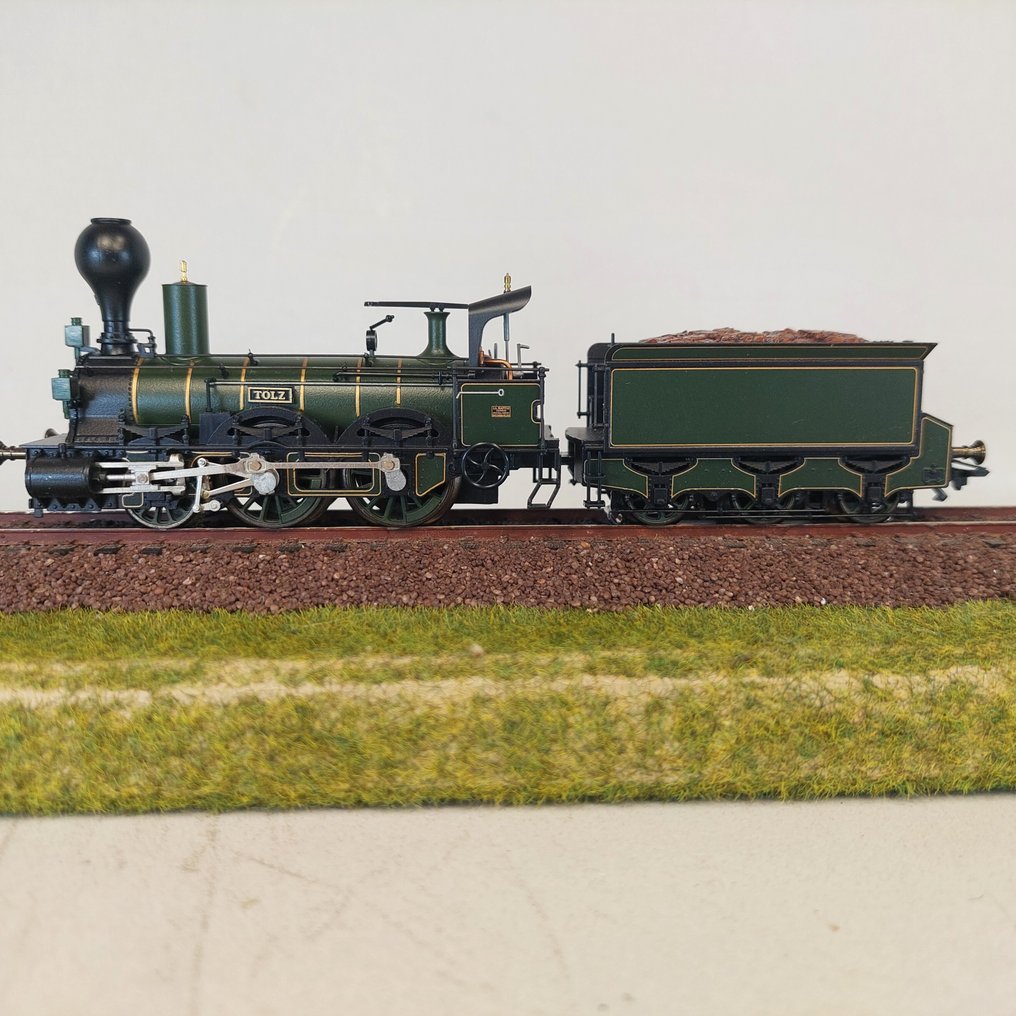 Märklin H0 - 37971 - Stoomlocomotief met tender (1) - Locomotief B VI “Tölz” Digital - K.Bay.Sts.B #1.0