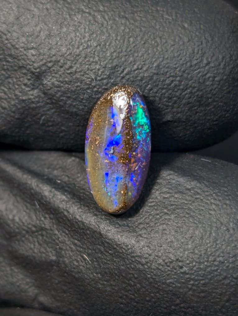 2,92 ct - 2 Opali preziosi Boulder naturali dal Queensland, con gioco di colore intenso. Lucidato - Altezza: 11 mm - Larghezza: 5 mm- 0.58 g - (2) #4.3