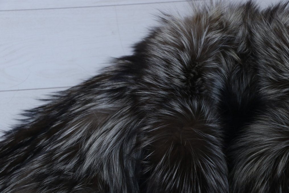 Saga Furs - Futro #2.1