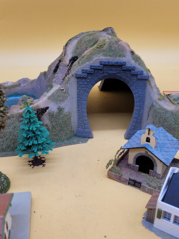 handgestaltet, Noch, Busch H0 - Τοπίο τρένου μοντελισμού (17) - Συλλογή τοπίων μοντελισμού σιδηροδρόμων – κτίρια, καλύβες, βουνό τούνελ και αξεσουάρ #2.1